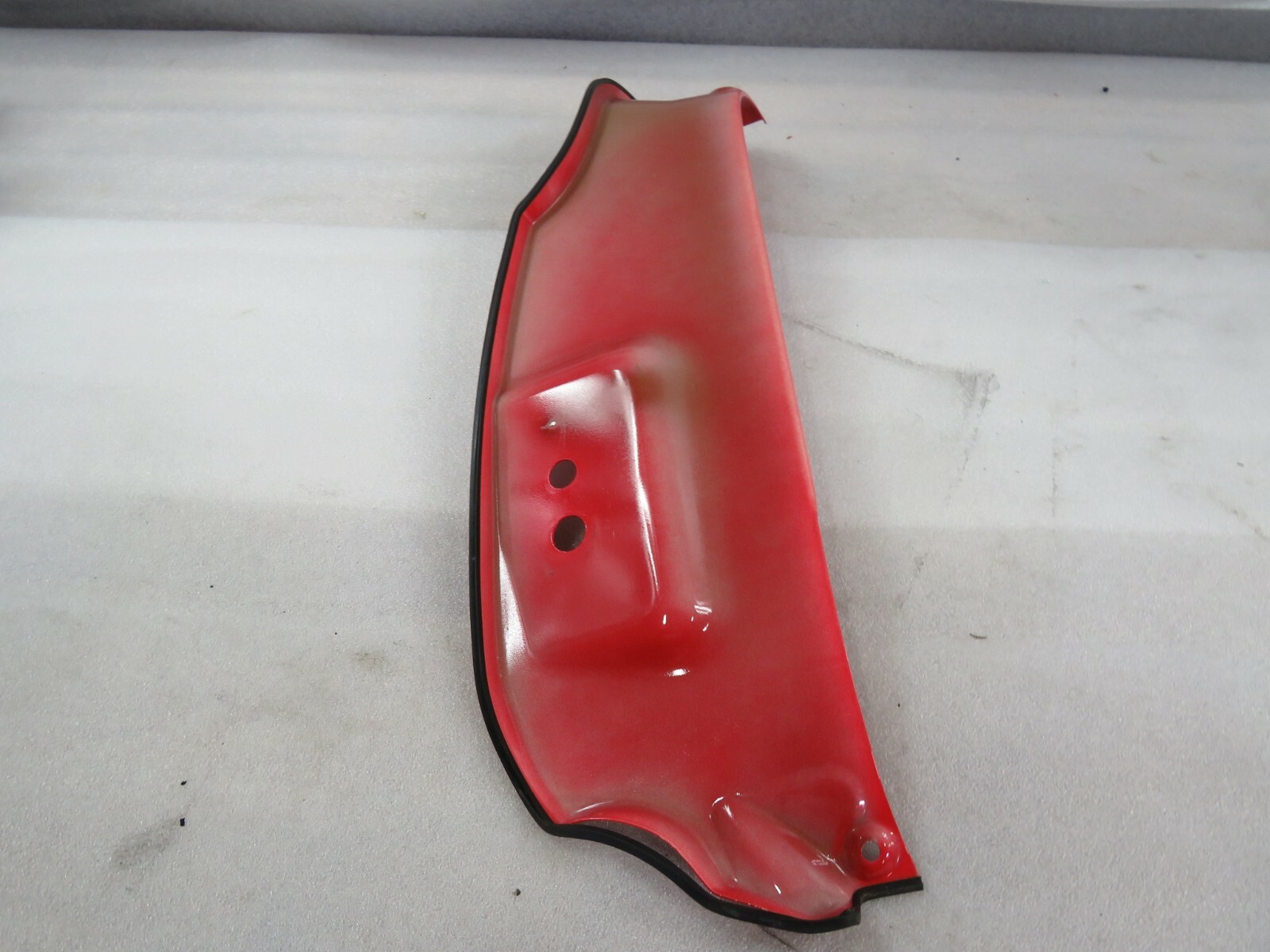 Ferrari 360, RH, Right B-Pillar, Door Jam Metal Trim, Red, Used, P/N 64858811