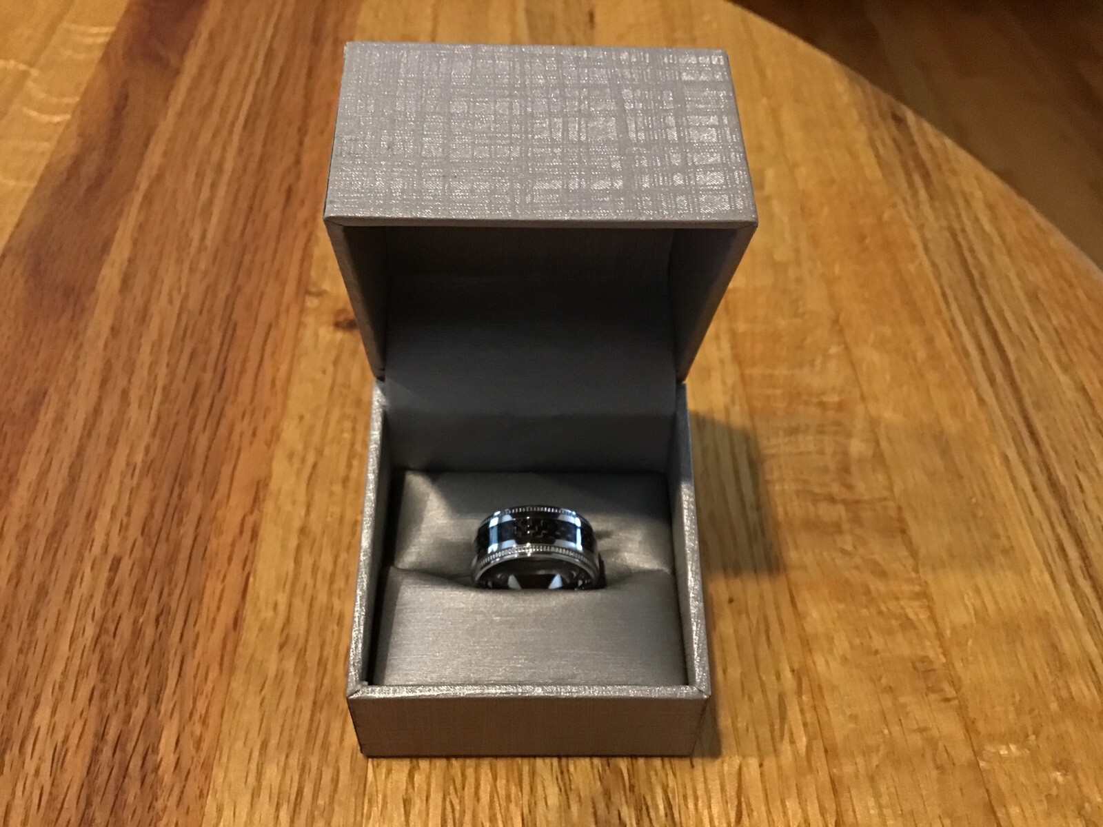 Zales Stainless Steel Carbon Fiber Men's Ring Size 9.0 eBay