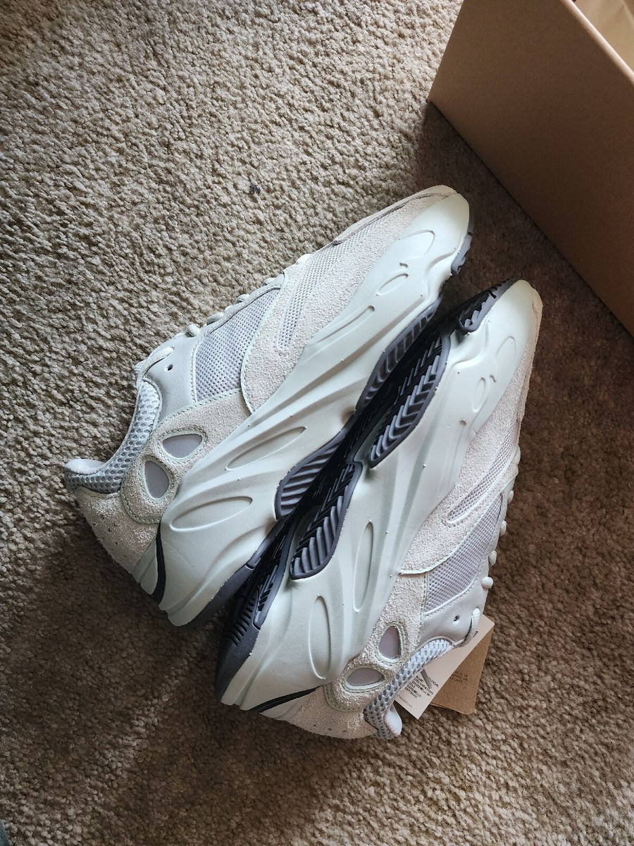 Adidas Yeezy Boost 700 V1 Salt Men's Size 11