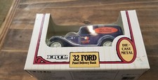 ERTL '32 Ford Panel Delivery Locking Coin Bank  NIB 1:25 Scale