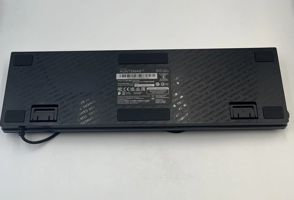 Razer Huntsman V2 Optical Gaming Keyboard - Image 3 of 4