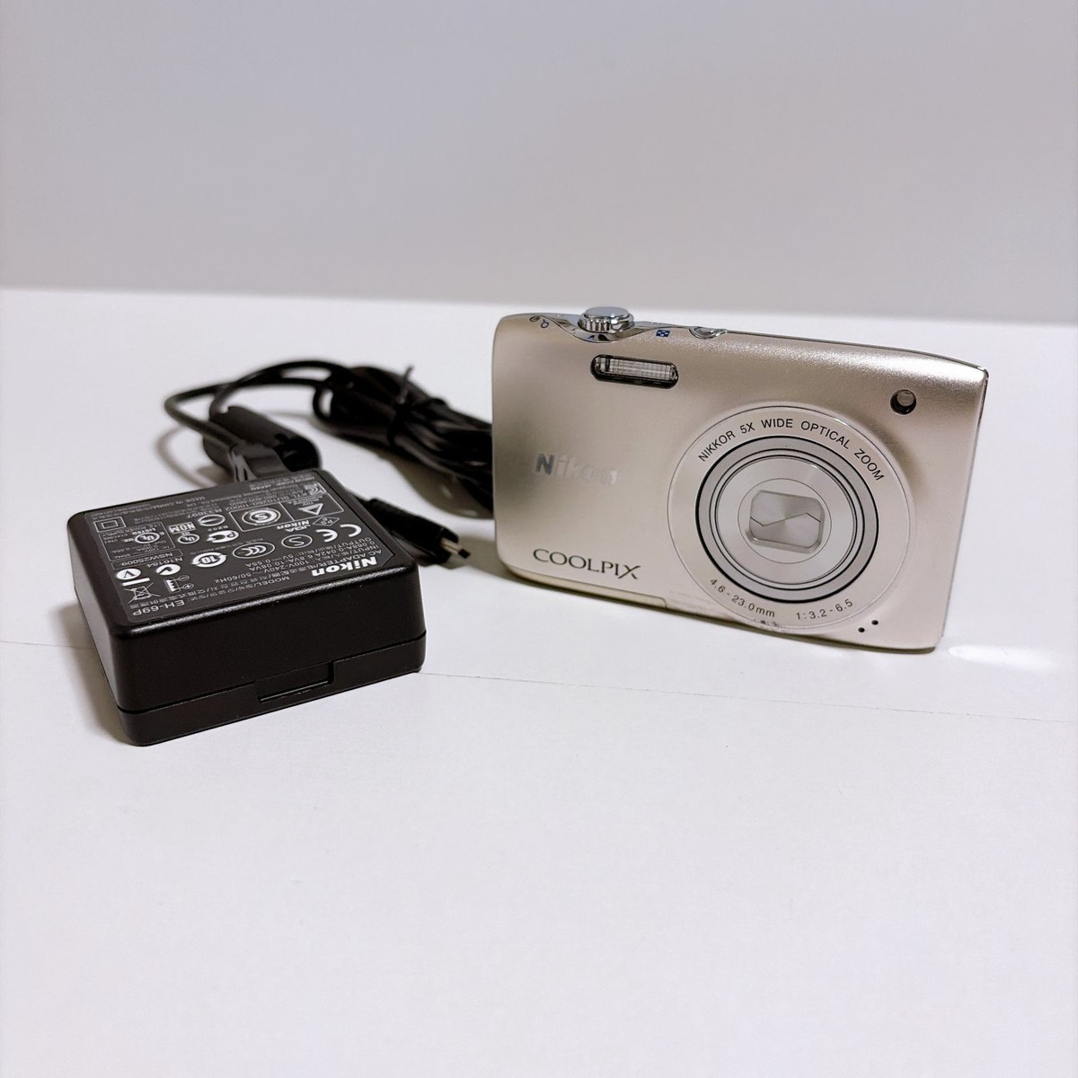 Excellent + ] Nikon COOLPIX S3100 Camera 14.0MP 5x Gold W/ Battery