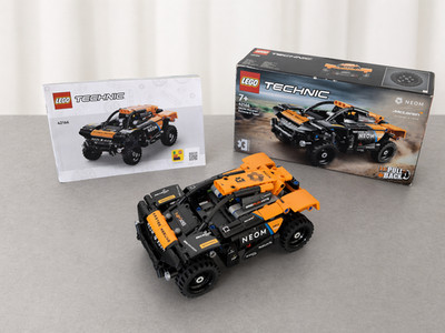 LEGO TECHNIC: Neom Mclaren Extreme E Race Car (42166) OVP
