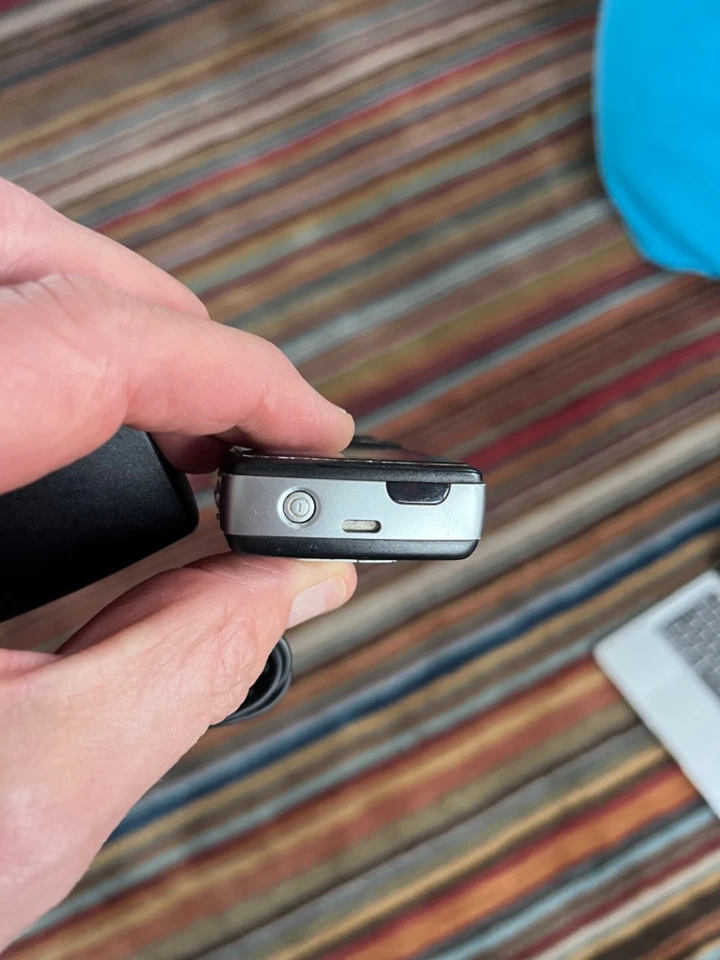 Sony Ericsson K750i - Image 2 of 4