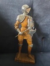 Vntge 13 Medieval Knight Figurine with Shield & Axe by The Leonardo Collection