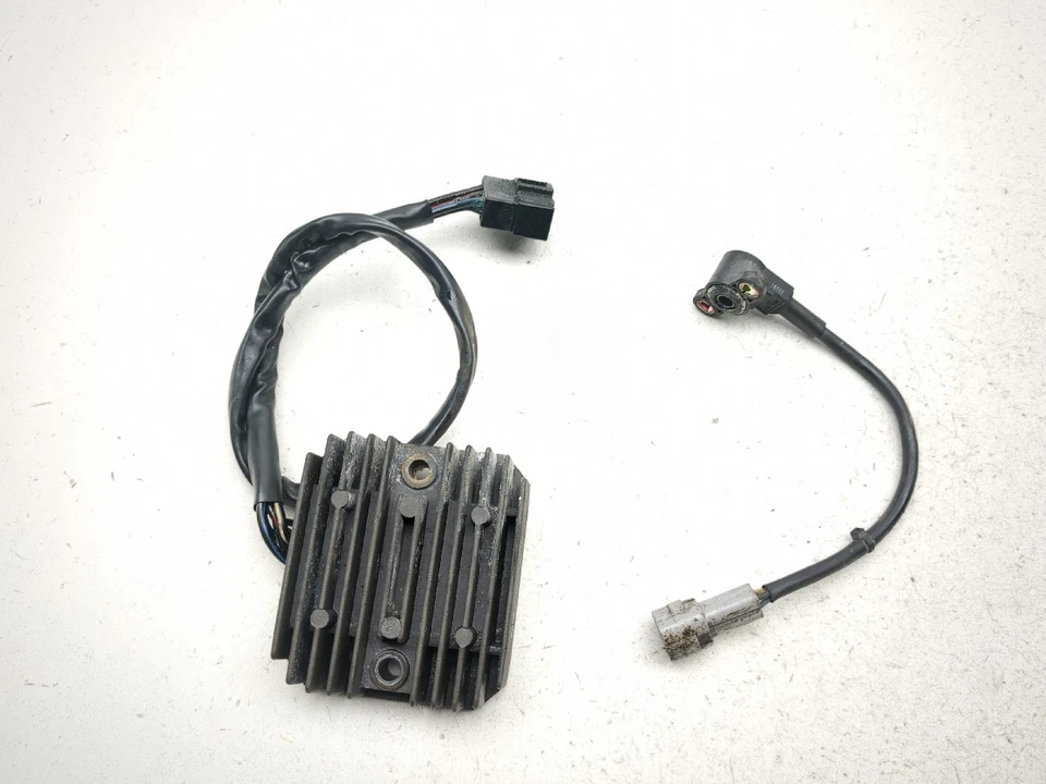 02 Kawasaki Vulcan 1500 Classic VN1500 Juego de relés regulador de voltaje soporte Foto 2 de 4