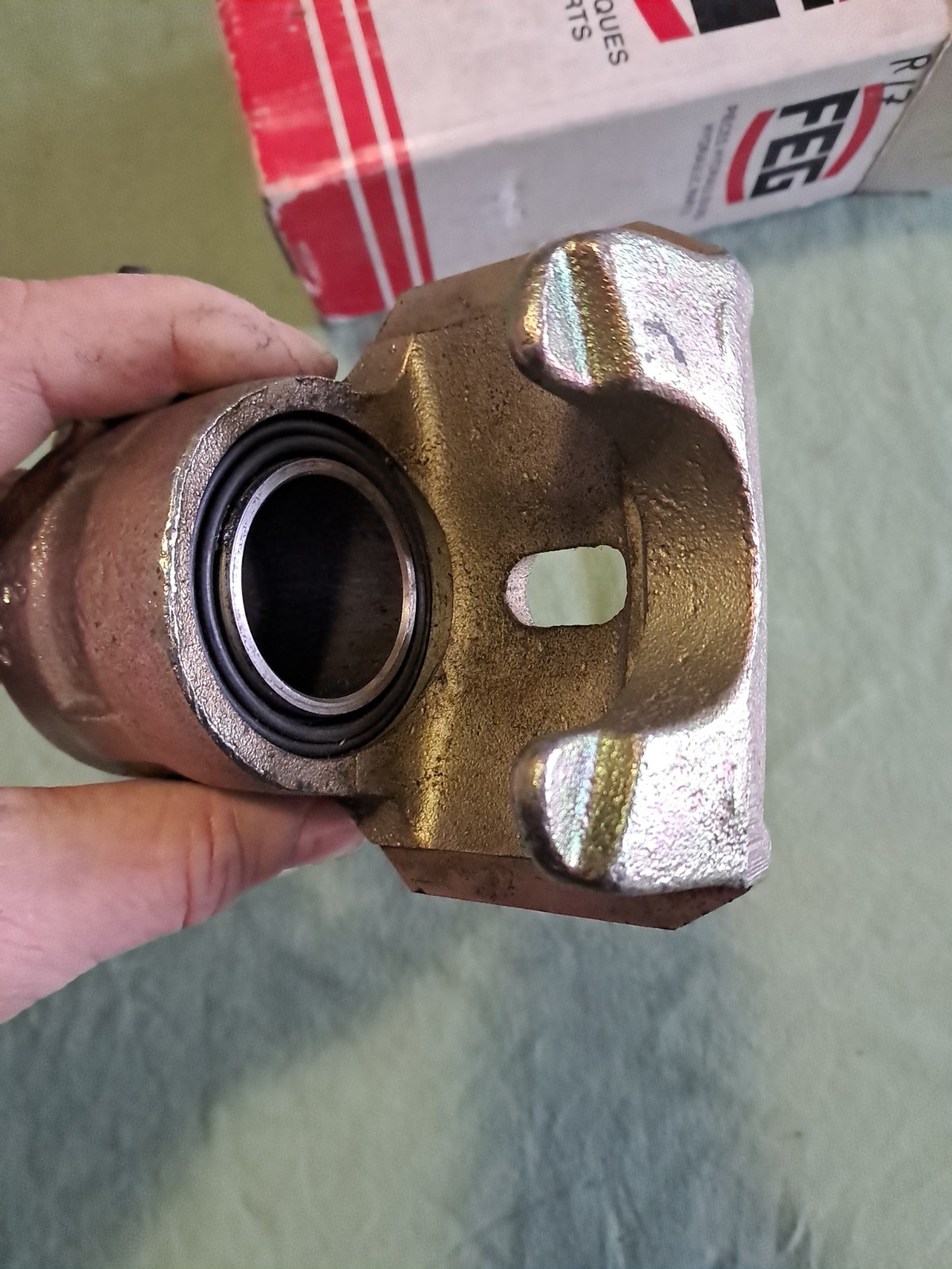 Étrier de frein avant gauche Bendix en fonte d'acier pour Renault 5 Turbo