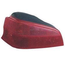 Feu arrière Peugeot 106