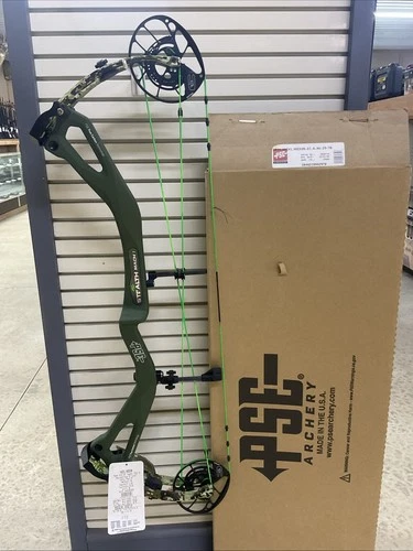 Pse Stealth Mach 1 Carbon Air - NOCK ON - RH - 70LB - Green/Optifade - New Open