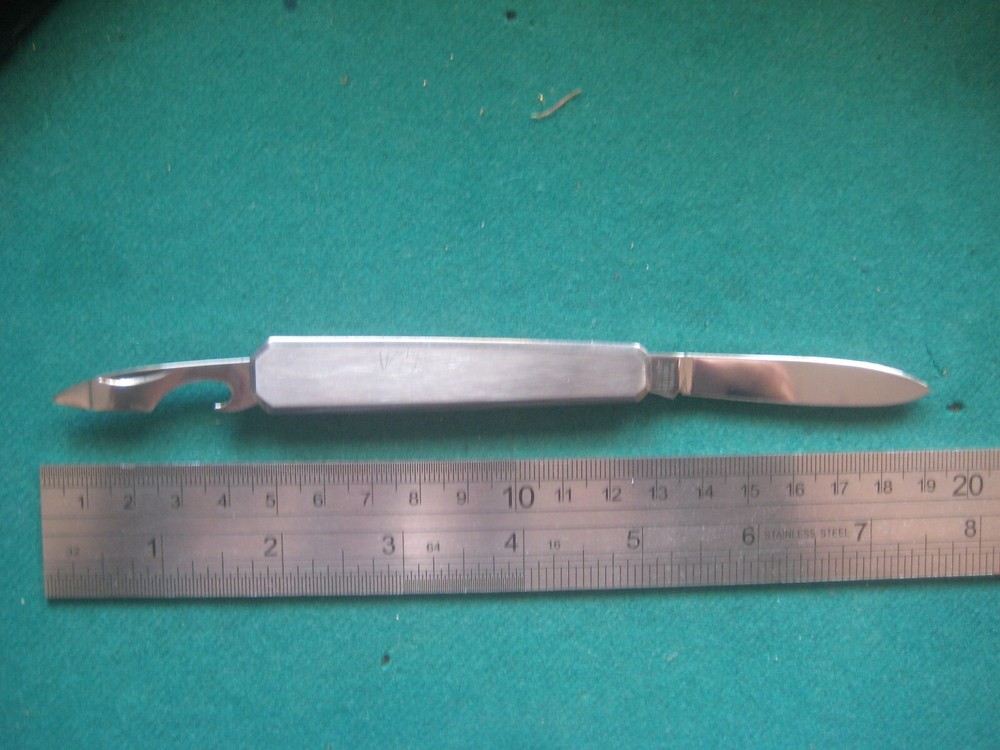 Premium Solingen Pocket Knife – Compact & Durable Folding Blade