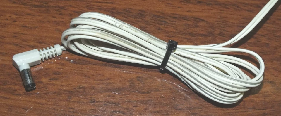 RadioShack (43-776) AC Adapter Power Supply Input: 120 Volts 60Hz 7 Watts *READ* - Image 4 of 4