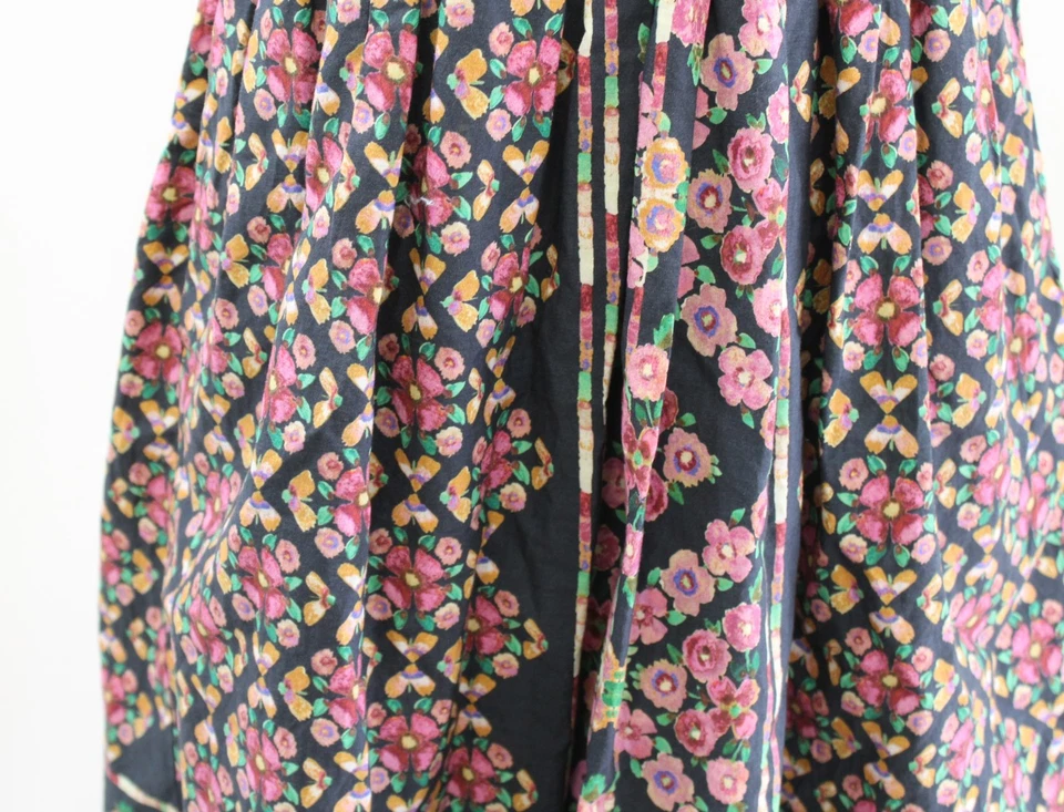 Modcloth Navy Blue Floral Embroidered Fit and Flare Peasant Dress Size M - Image 4 of 4