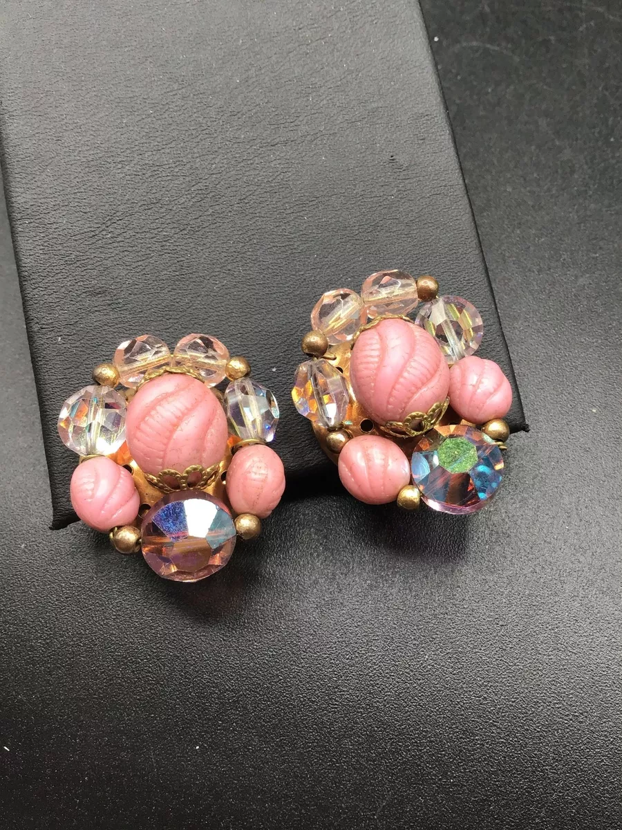 Beaded shop art jewelry