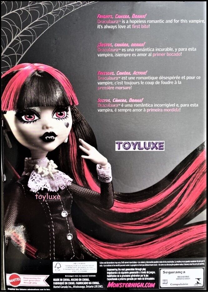 Monster High Reel Drama Draculaura Doll & Pet, Black & White Look, Mini &  Life-Sized Movie Posters 