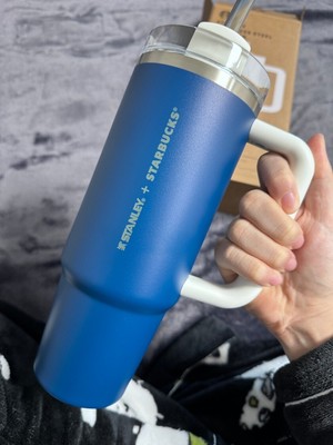 スターバックス スタンレー タンブラー 887ml