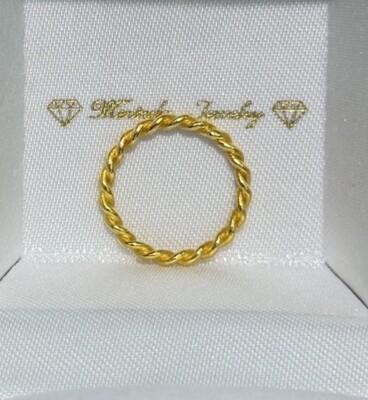 24 Karat massives Gold 2 mm vorsteckbarer gedrehter Seilring, Ehering. 1,61 Gramm. Gr. 2