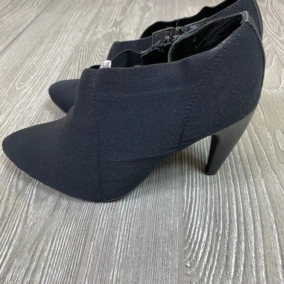 Женские кожаные сапоги JEFFREY CAMPBELL ручной работы с заостренным носком размер США 8,5 на черном каблуке - Изображение 2 из 4