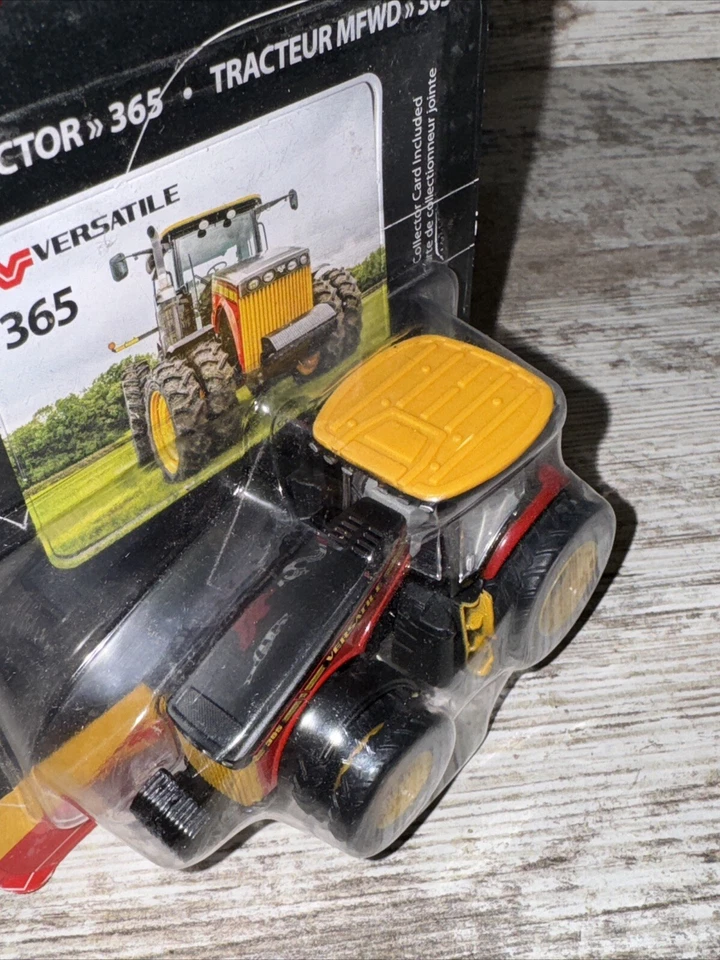 1/64th Scale Versatile 365 Tractor Duals Front & Rear  Die-Cast Ertl - Image 4 of 4