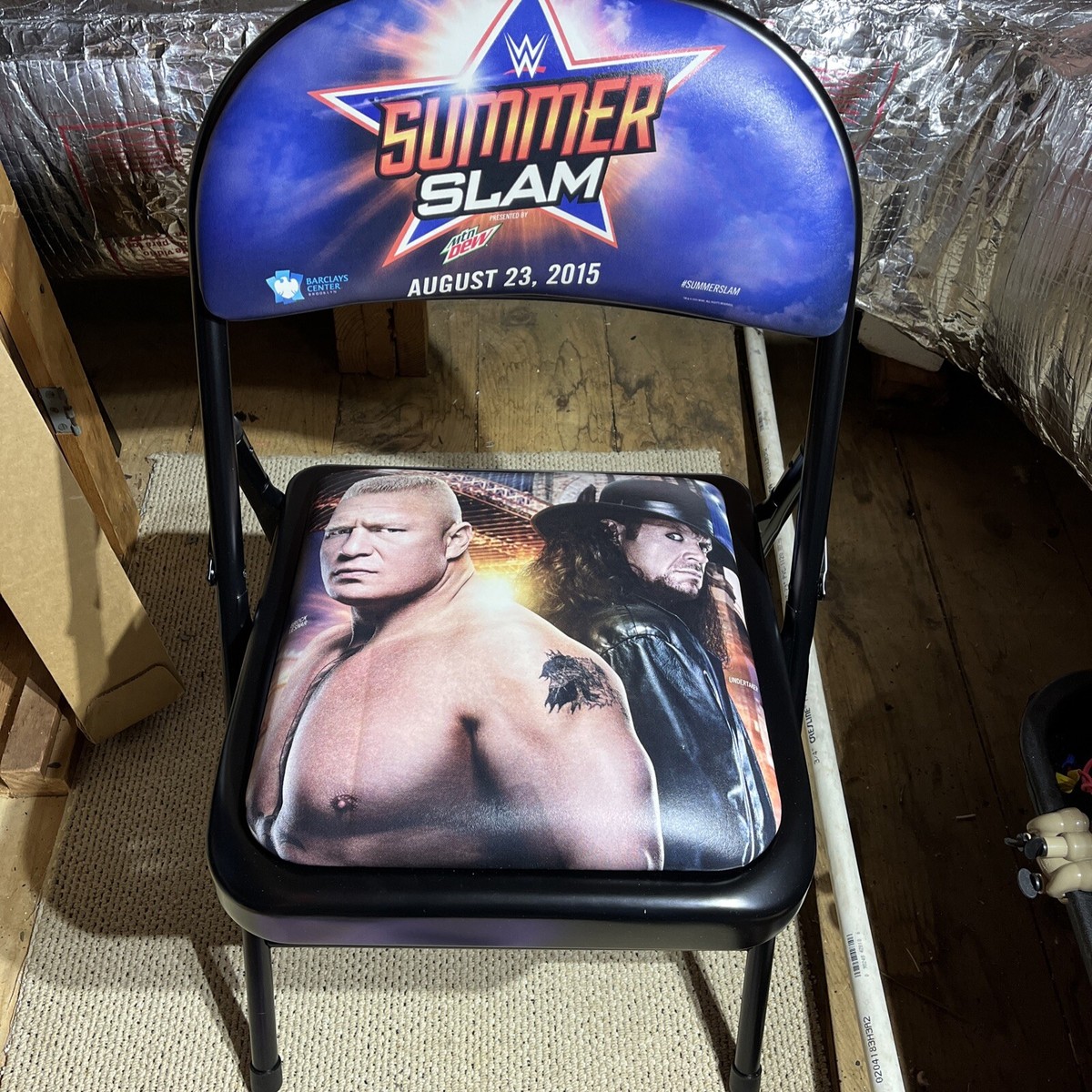 WWE Summer Slam 2005 特別リングサイド パイプ椅子 WWE SummerSlam 2005 Ringside VIP Chair Hulk Hogan Sean