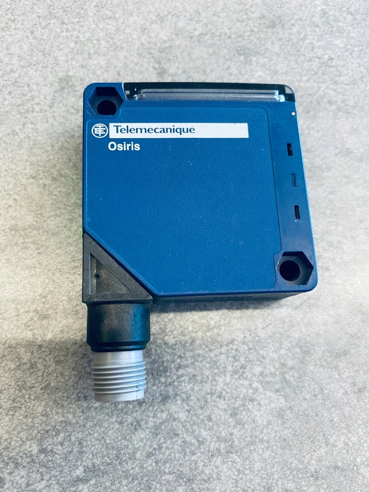 Photoelectric Sensor XUK5APANM12 Sn=1m PNP 12-24V DC M12 4 Pole 1pc - Image 3 of 3