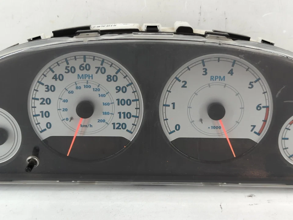 Medidores de painel de instrumentos velocímetro Chrysler Town & Country 2006-2007 GEWCK - Imagem 3 de 4