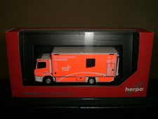 Herpa Mercedes-Benz Atego 2013  S-KTW Feuerwehr Hamburg Artnr. 09 1473