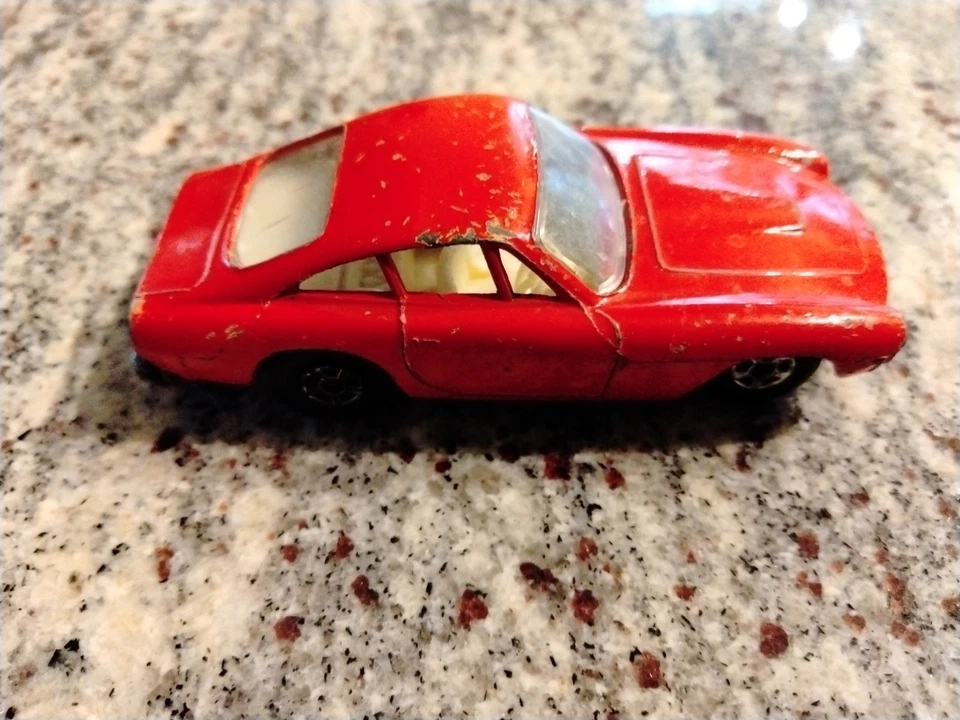 Matchbox Lesney Superfast No.75 Ferrari Berlinetta - Red - Very Good - Image 4 of 4