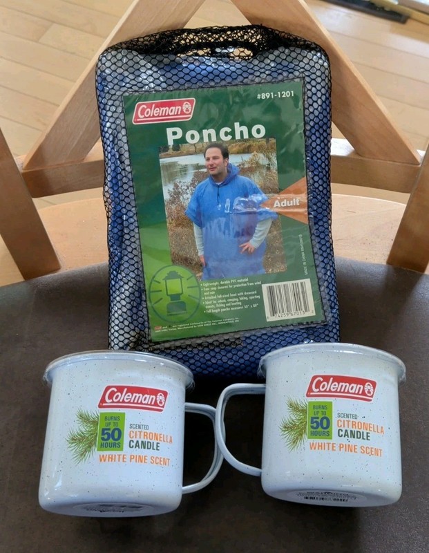 Set 2 Coleman Scented Outdoor Citronella Candle Mugs PineScent & Poncho Camping 