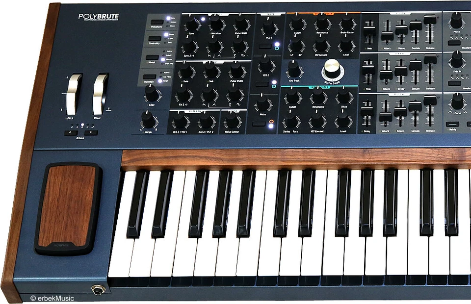 Arturia PolyBrute 61 polyphonen + Morphing Analogsynthesizer NEUWERTIG + GEWÄHR - Bild 2 von 4