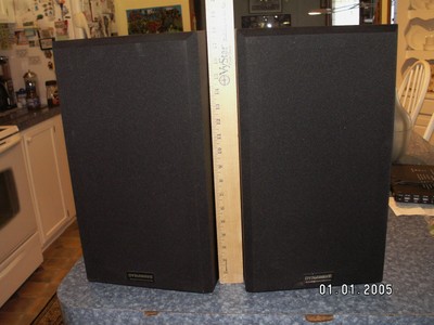 monitor stereo speakers