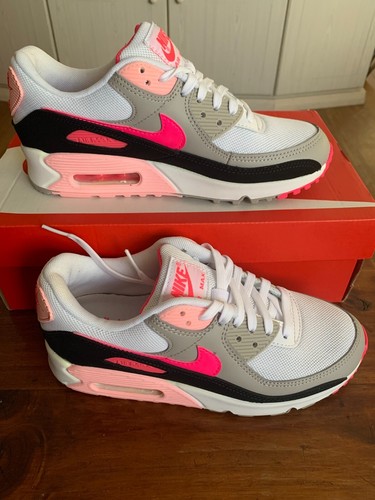 Nike Air Max 90 Ladies Trainers size 8(AU) in a Grey, Black and Pink multicolour - Picture 3 of 10