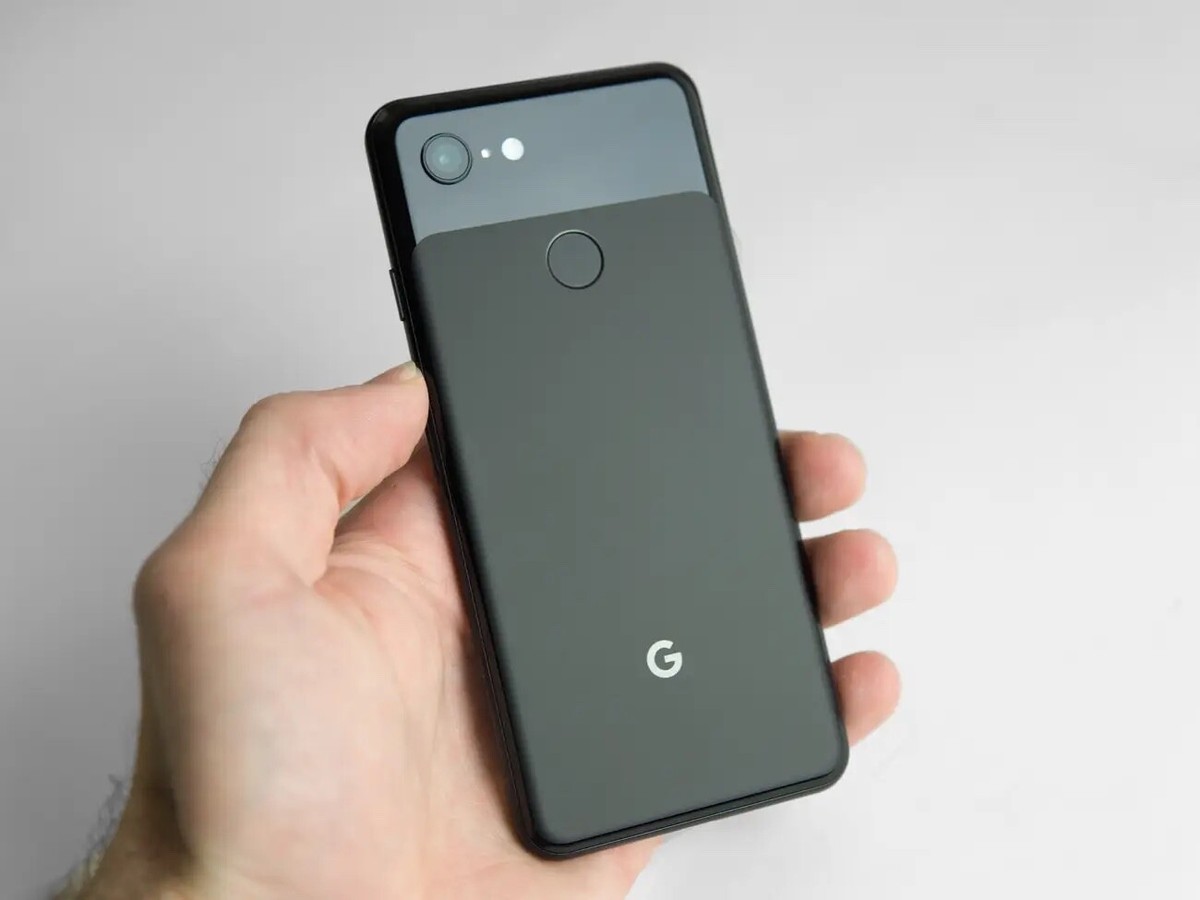 Google Pixel 3 - 64 GB - Just Black - (Unlocked) - Very Good