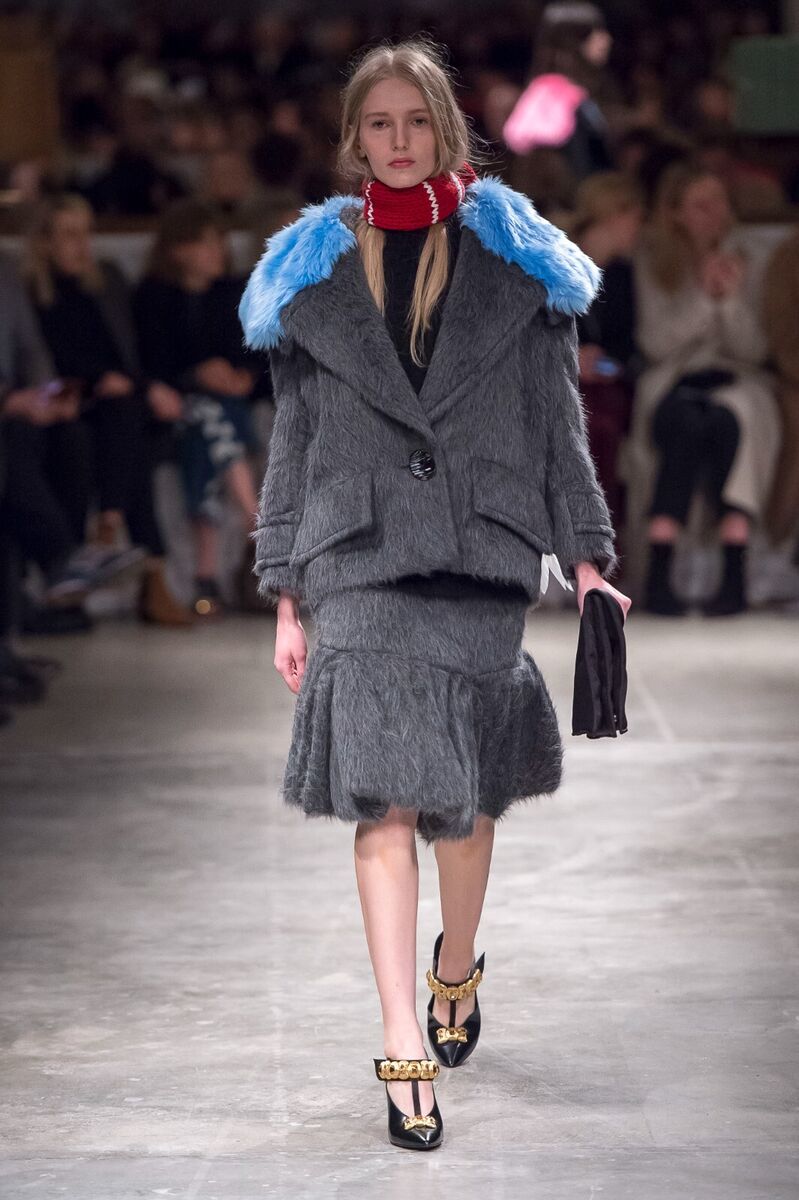Prada Fall 2017 Brushed Grey Shaggy Alpaca Hair Fluted Midi Prada Fall 2017 Brushed Grey Shaggy Alpaca Hair Fluted Midi
