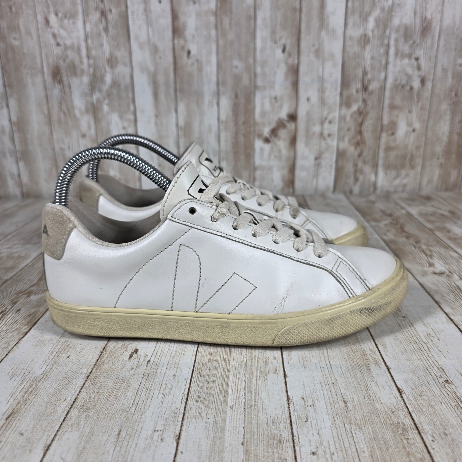 Veja Sneakers Leather Low Top Casual Everyday Shoes White Size US