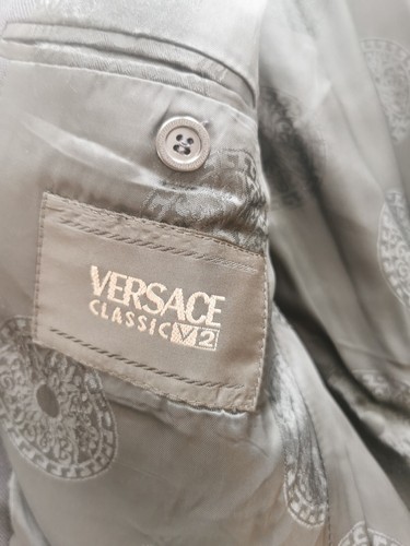 BNWTS Mens Designer Versace Classic V2 suit - Picture 17 of 18