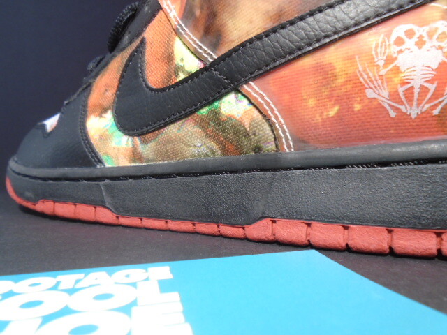 Size 10.5 - Nike SB Dunk Low Pushead 2005 for sale online | eBay