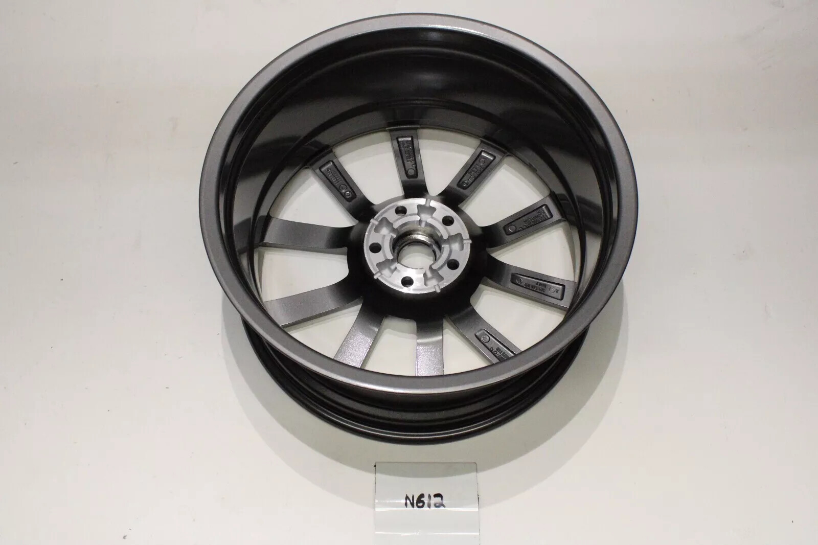 New OEM Aston Martin Graphite Wheel 19" DB9 Vantage 2004-2017 EG33-36-10750 