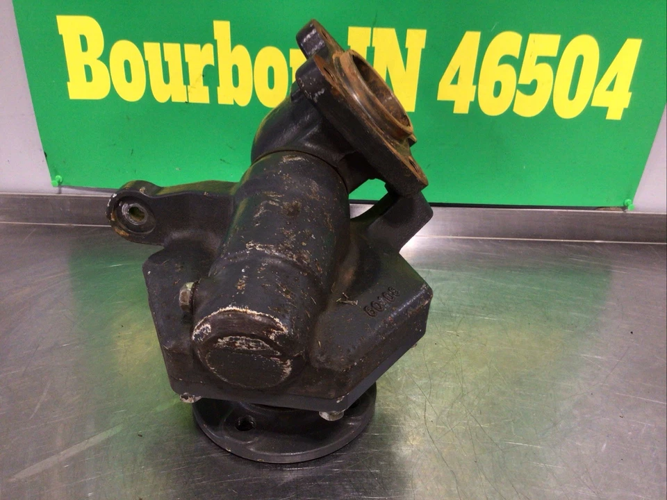 Buje MFWD izquierdo Kubota BX1850 LH K2511-15414 Foto 4 de 4