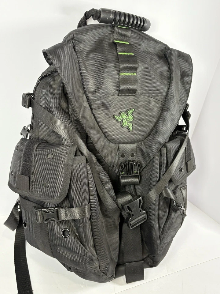 Mochila para juegos Razer Mercenary Foto 2 de 4