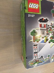 LEGO Minecraft: The Fortress (21127)