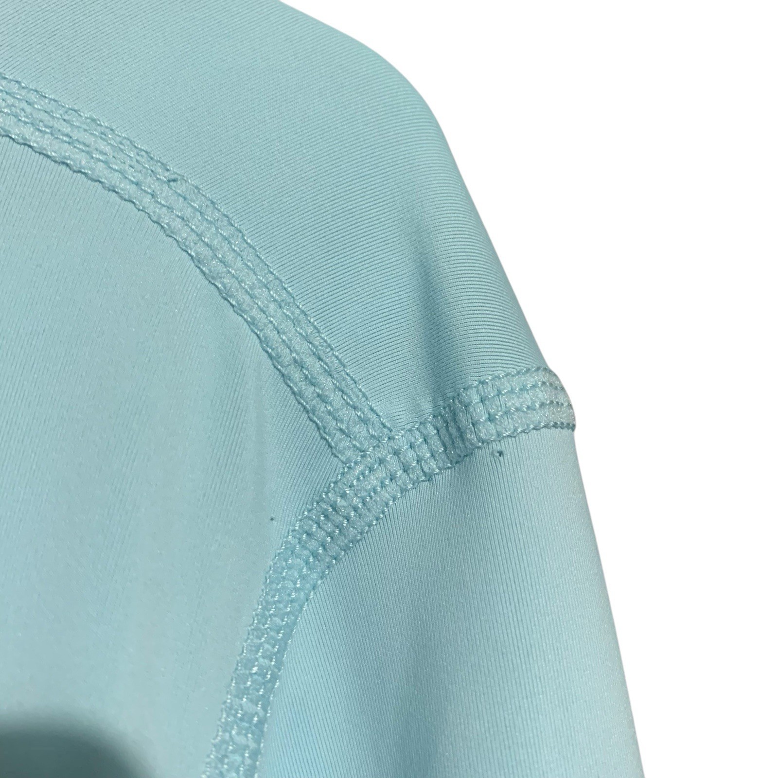 Orvis Performance Pullover Mens Medium - image 4