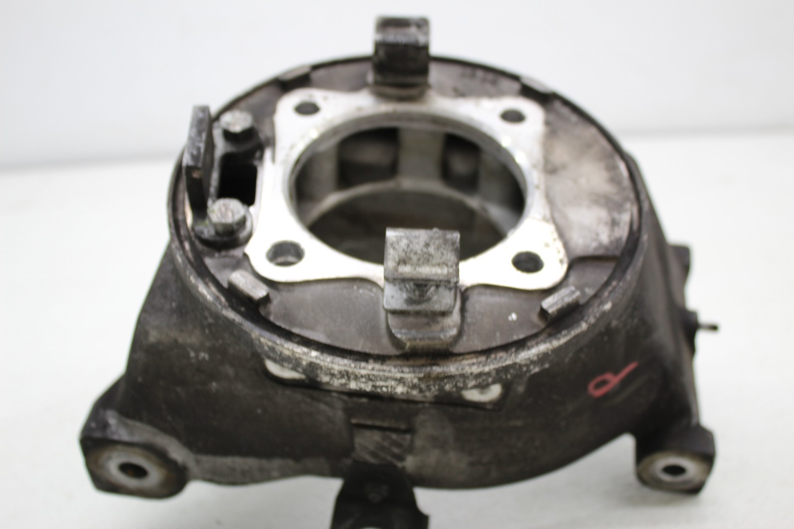 99-01 FERRARI 456 M REAR BACK RIGHT WHEEL HUB KNUKLE
