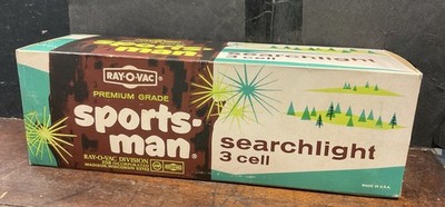 New 60 s NOS Rayovac Sportsman Searchlight Flashlight S33F Vintage Original Box
