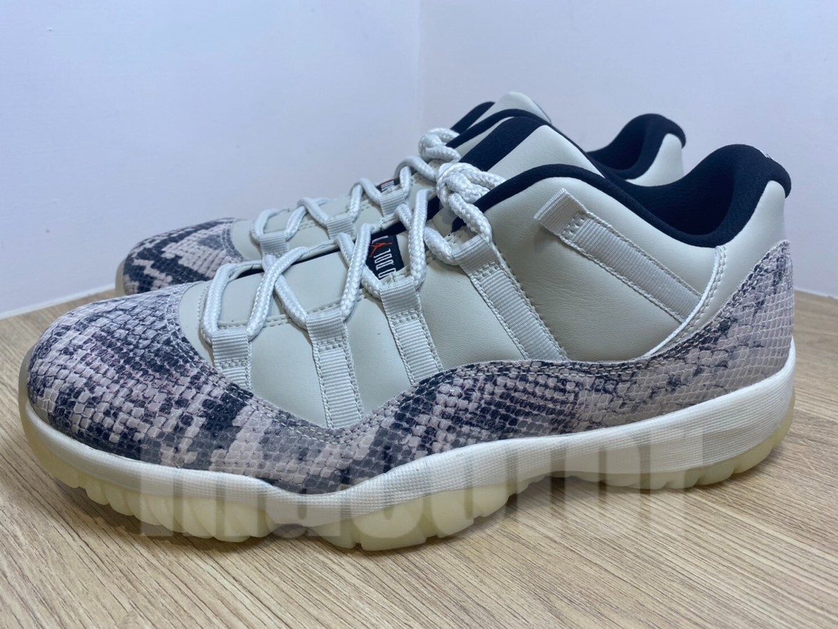 Nike Air Jordan Retro XI 11 Low LE Light Bone Snakeskin Nike Air Jordan Retro XI 11 Low LE Light Bone Snakeskin