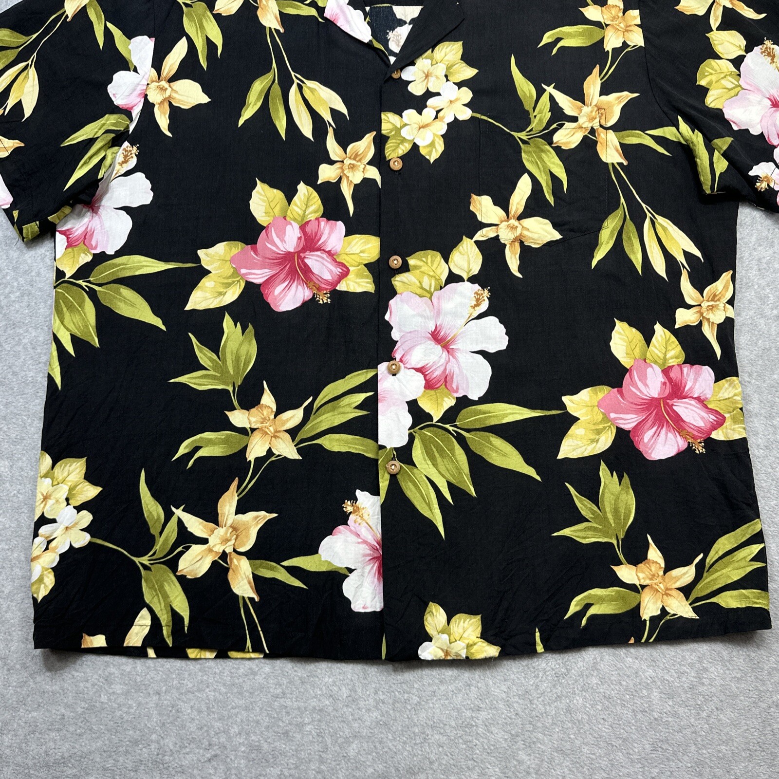 Vintage Paradise Found Hawaiian Shirt XL Green Yellow Floral Rayon Tropical Tiki