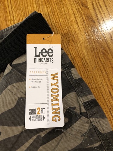 Lee Dungarees Loose Fit Shorts Youth Size 12 Adjustable Waist Camouflage - Picture 3 of 6