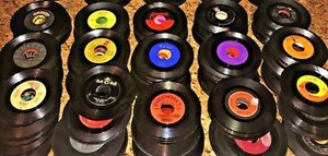 Lot-of-15-Mob-Hits-w-some-Sinatra-Martin-Bennett-Martino-45rpm-Variety-JukeBox