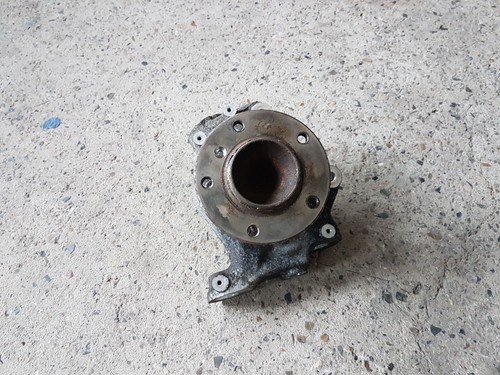 BMW 1er E81 E82 E87 E88 Radnabe Radträger Achsschenkel vorne links 6764443