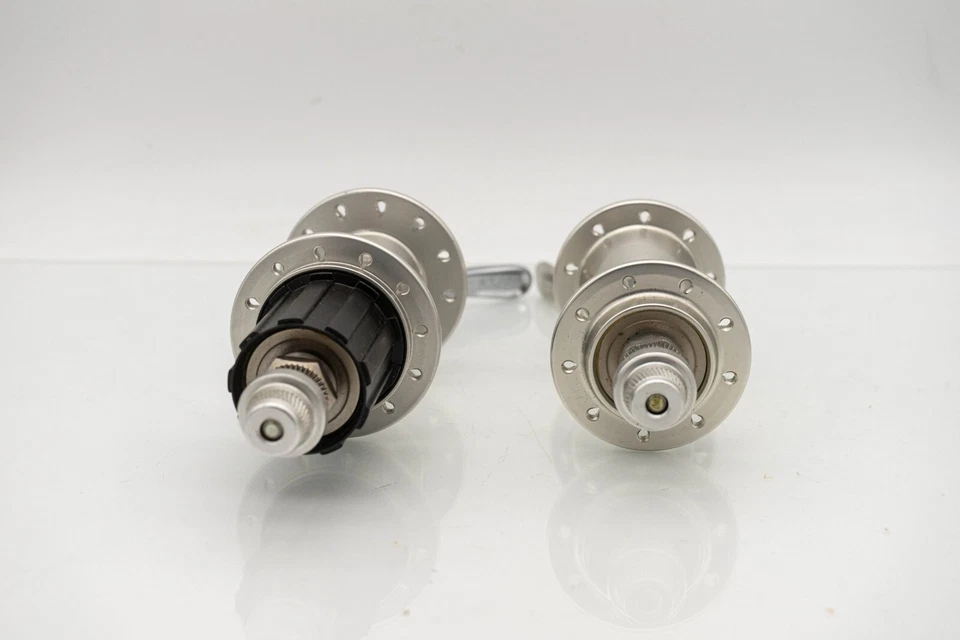 NOS EDCO COMPETITION SHIMANO 8 9 10 SPEED HUBS SET 18 24 HOLES ROAD BIKE VINTAGE - Immagine 4 di 4