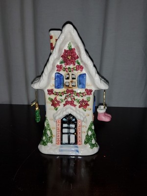 Ceramic Christmas House Tea Light Holder Vintage